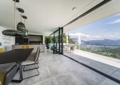 Team Pfeiffer Metallbau Wels bei der Arbeit